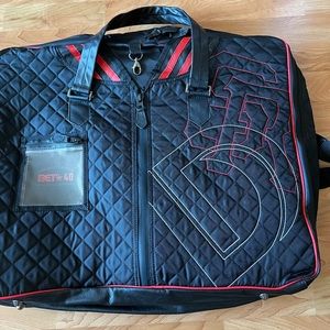 STD suites travel case new